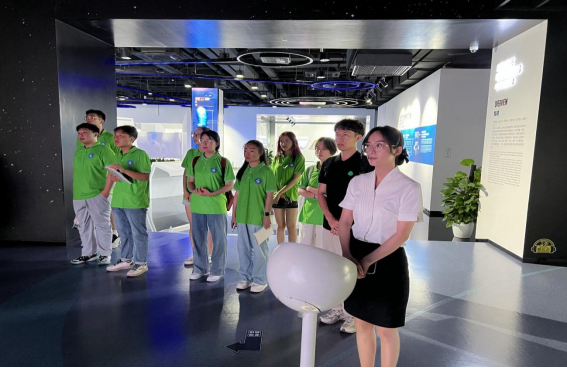 星际娱乐场